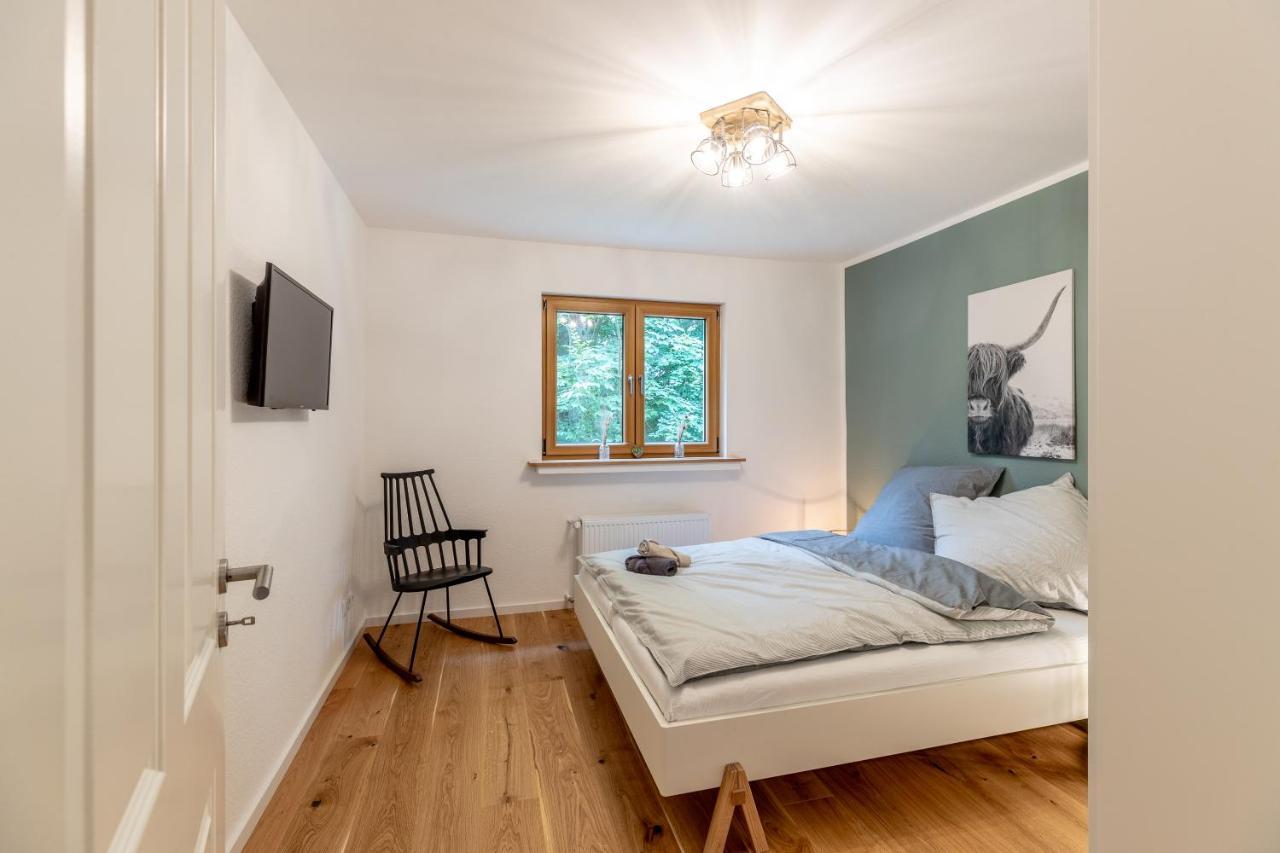 Landhaus Karbach Komplett Oder Einzelne Wohneinheiten Villa Inkl Sauna Bzw Waldhaeuschen Hirten Exterior photo